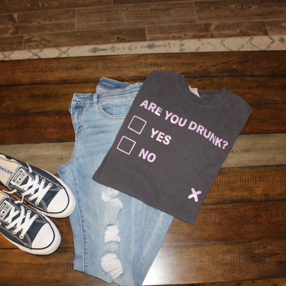 T-Shirts - Picture 3 of 8